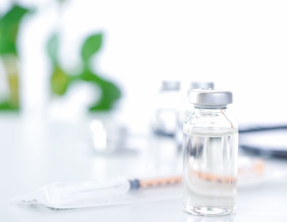 片頭痛注射「抗CGRP抗体製剤」